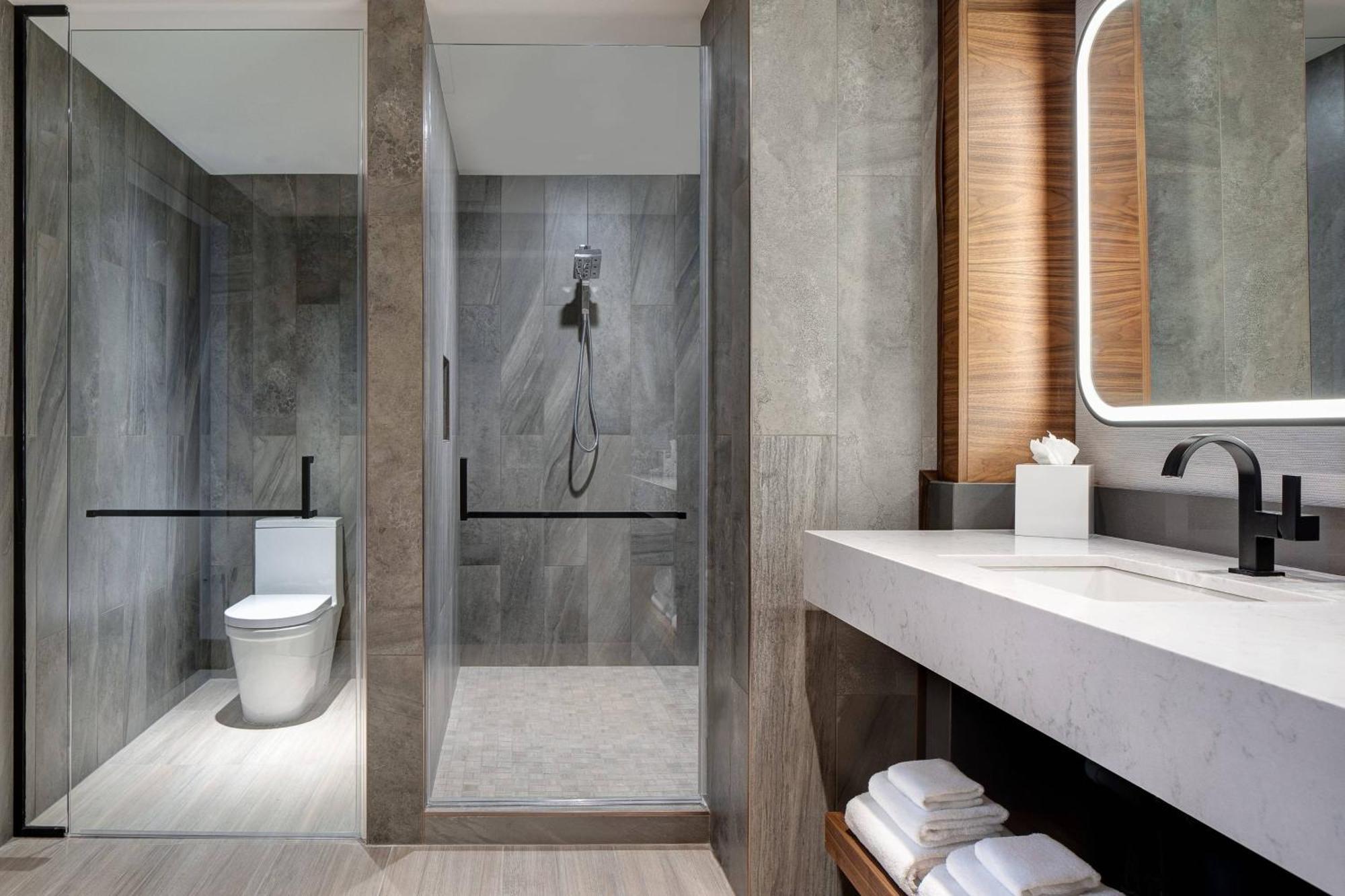 Odessa Marriott Hotel & Conference Center Buitenkant foto